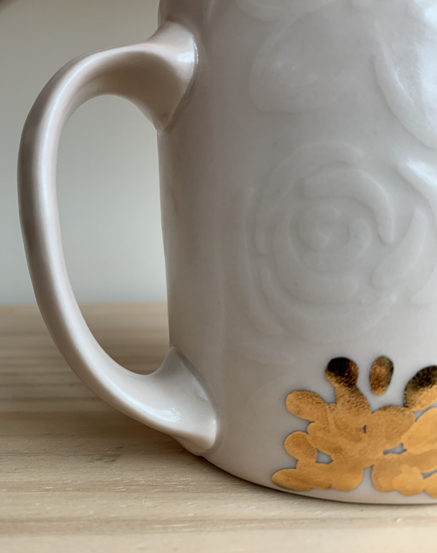 Pink Embossed Mug with Yellow Gold
