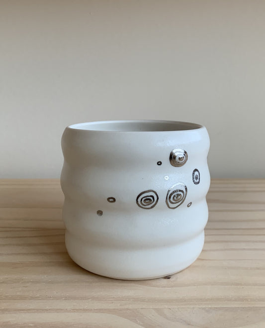 White Wavy Cup with White Gold