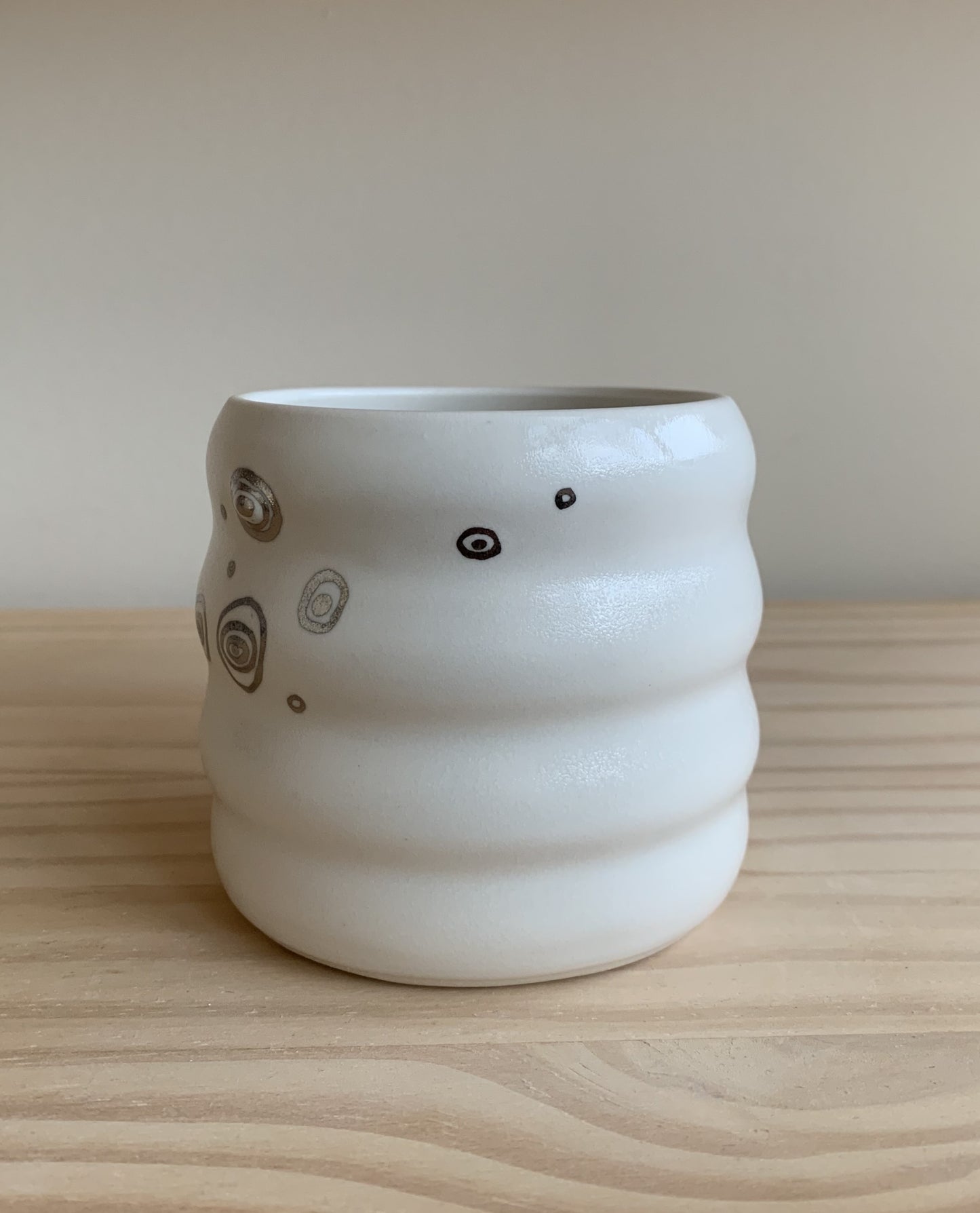 White Wavy Cup with White Gold