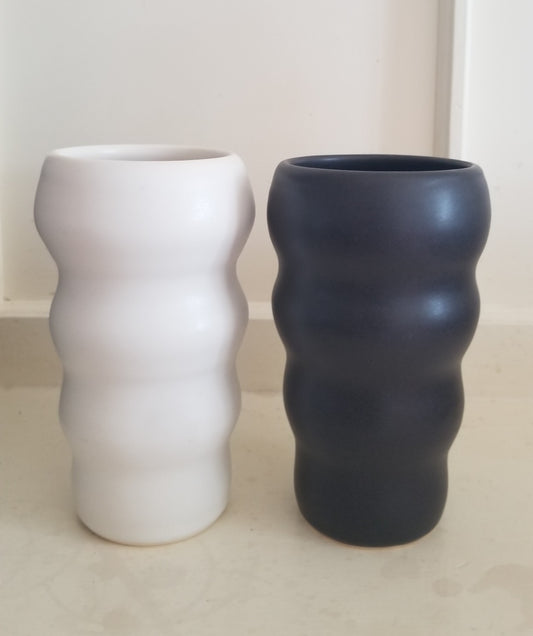 Ripple vase. Handmade pottery. Handmade ceramics. Carina Kooiman Studio.